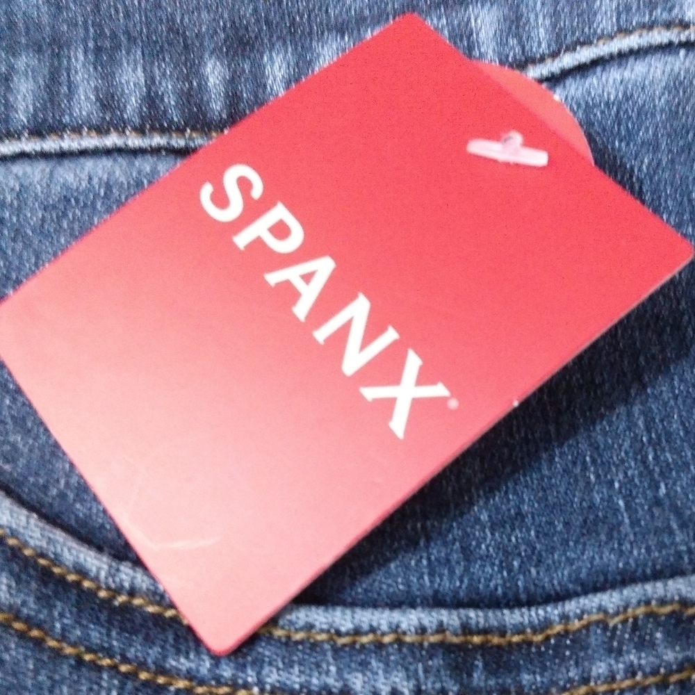NWT SPANX Distressed Ankle Skinny Jeans $128 Small - Picture 12 of 15
